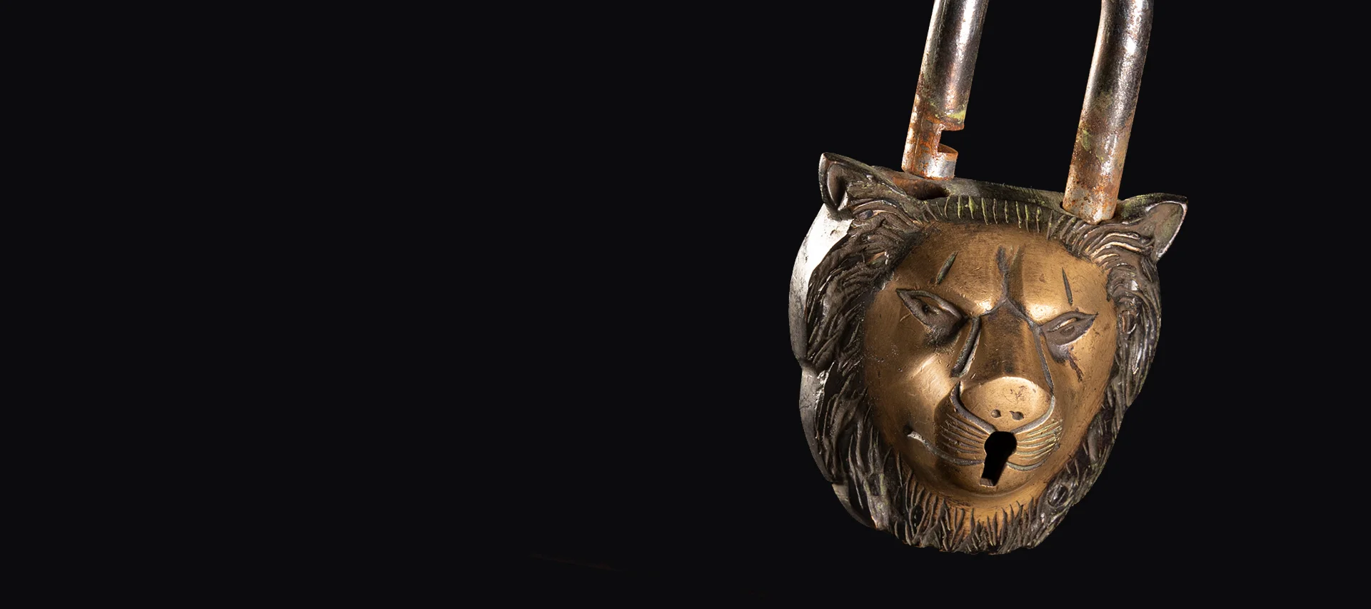 old lion faced lock